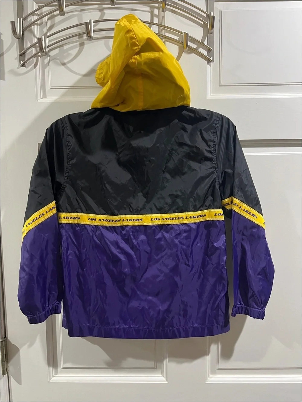 Los Angeles Lakers Windbreaker Jacket with Hood Kids Small (8)